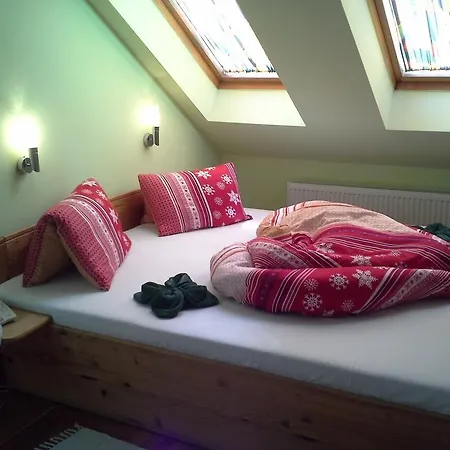 Korona Szallo Kanije
