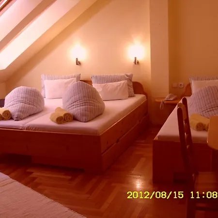 Korona Szallo Otel
