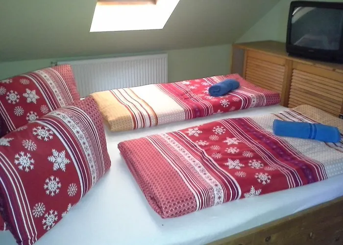 Korona Szallo Hotell *