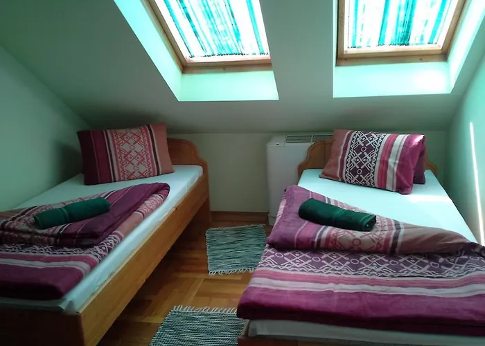 Korona Szallo Hotell *