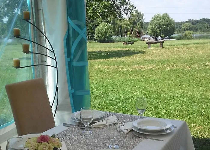 Korona Szallo *