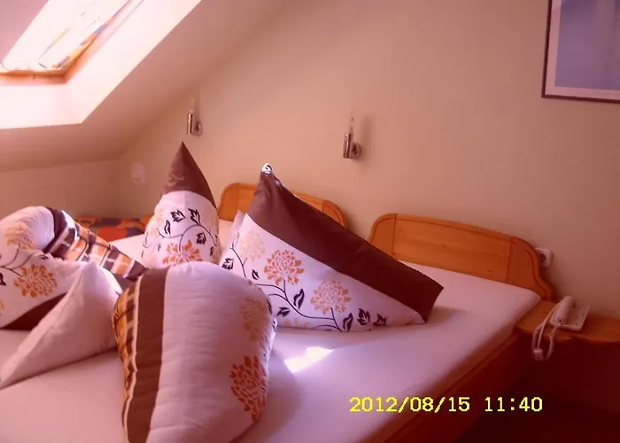 Korona Szallo Hotell *